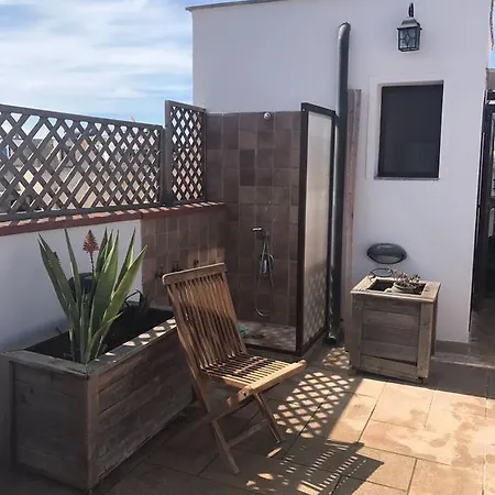 Margot House Apartamento *